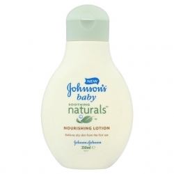 Johnsons Baby Soothing Naturals hydratatační tělové mléko
