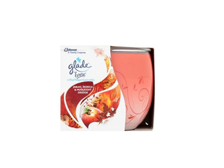 Glade by Brise vonná svíce - Winter&Apple Cinnamon