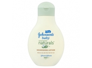 Johnsons Baby Soothing Naturals hydratatační tělové mléko